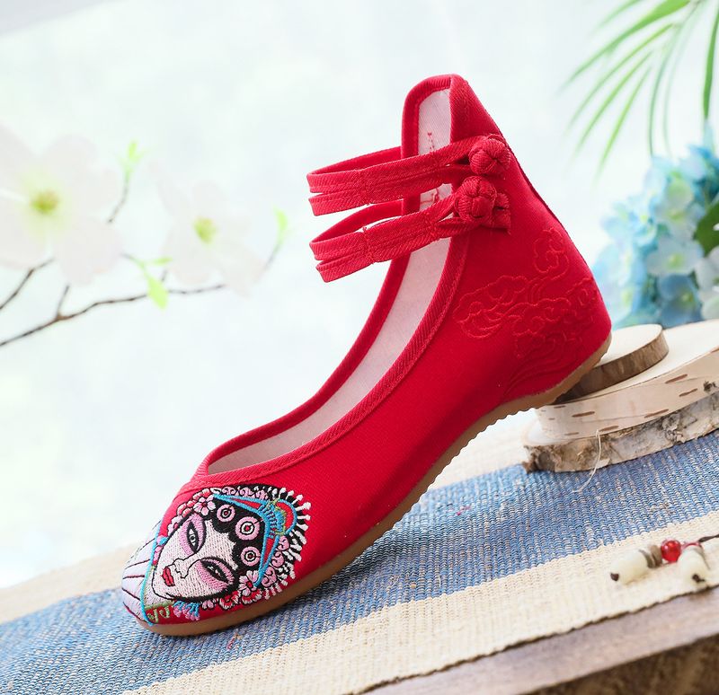 Traditionelles chinesisches Gesichts-Make-up im Stil der Peking-Oper, Tänzer-Stickerei, bestickte Oxford-Absätze, Stoffschuhe mit weicher Sohle_voghion.com