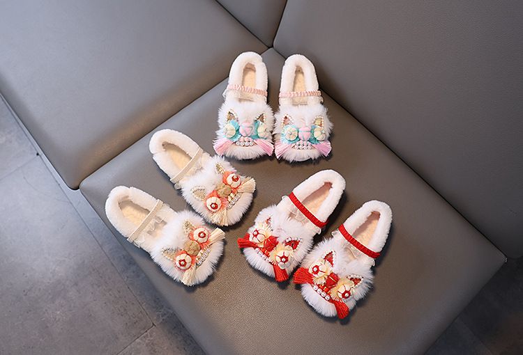 Hanfu d'hiver ShoeGlobe pour filles avec doublure polaire, jupe brodée style chinois à tête de cheval, chaussures pour enfants faites main à tête de tigre, neuf_voghion.com