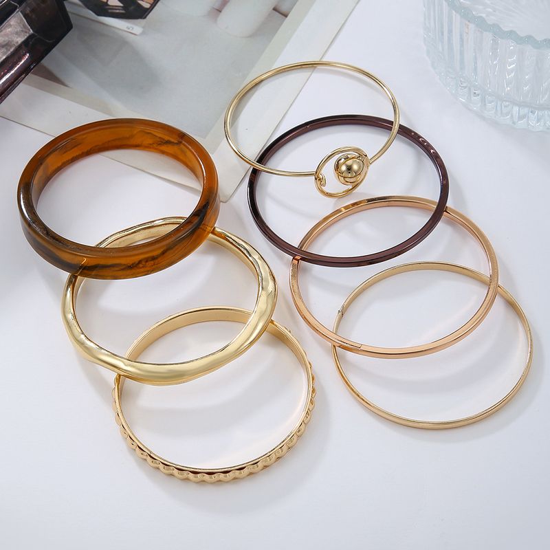 Handschmuck, einfaches, süßes, cooles Stapelarmband, Nischendesign, mehrschichtiges Harz-Metall-Armband-Set_voghion.com