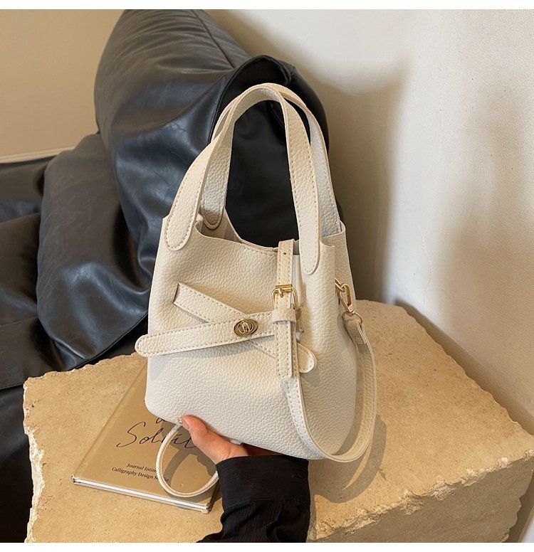 Fashionable minimalist basket work and commuting, Korean version versatile handbag with niche design, crossbody bag for_voghion.com