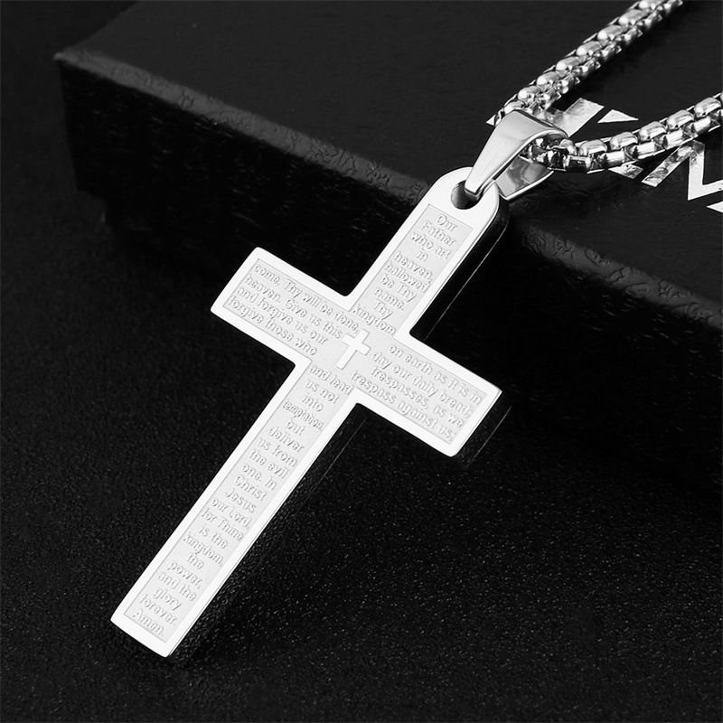 Collana con ciondolo hip hop in stile neutro con croce in acciaio inossidabile da donna_voghion.com