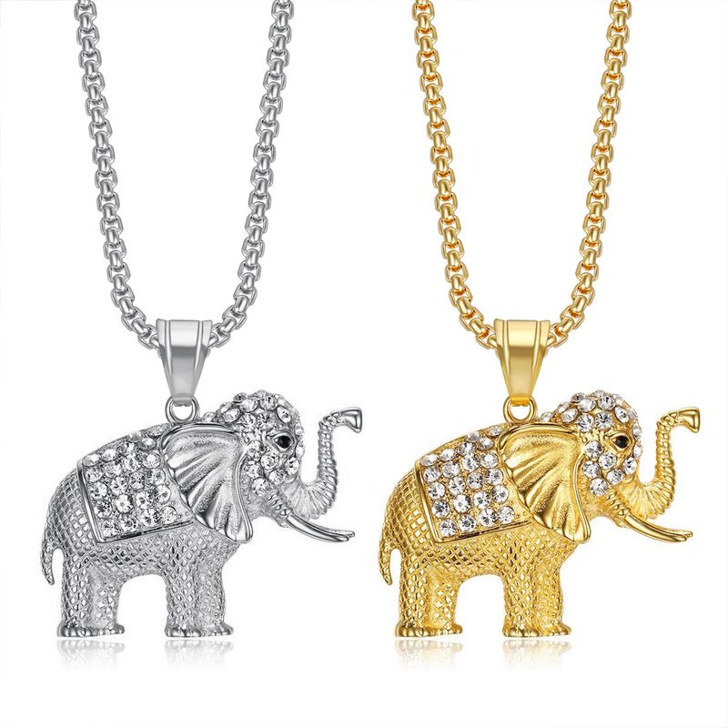 Collar con colgante de elefante con diamantes incrustados en acero de titanio y chapado en oro de Hip Hop_voghion.com