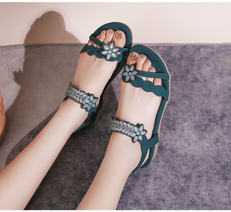 Sandal Beach Tour Flower Rhinestone Plus Size Flat Shoes_voghion.com