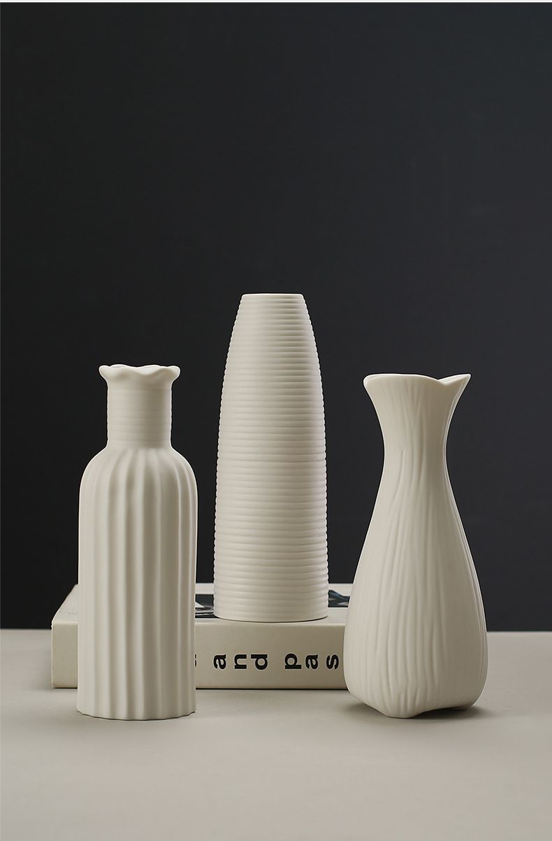 Anpassbare Keramikvase – Minimalistische weiße Keramik-Blumenvase zur Inneneinrichtung, handgefertigtes Kunsthandwerker-Mittelstück für Wohnzimmer und Esstisch_voghion.com