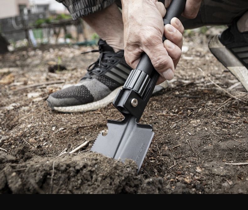 Chang Mini Engineer Multi functional Folding Outdoor Shovel in Hand with shovel_voghion.com
