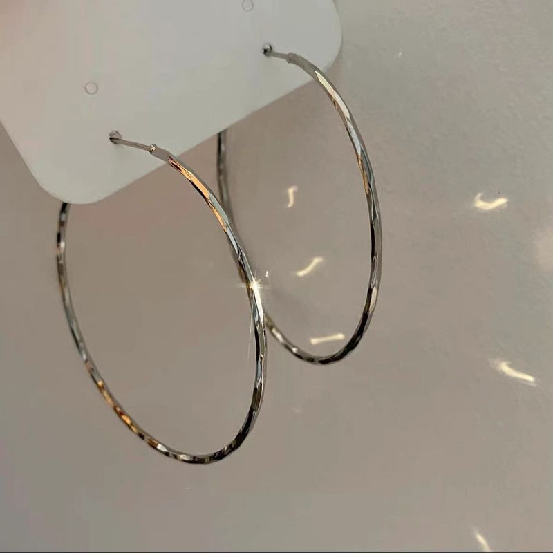 Anello con ago in argento, stile freddo, temperamento alla moda di nicchia, orecchini, lusso leggero, sensazione di alta qualità_voghion.com