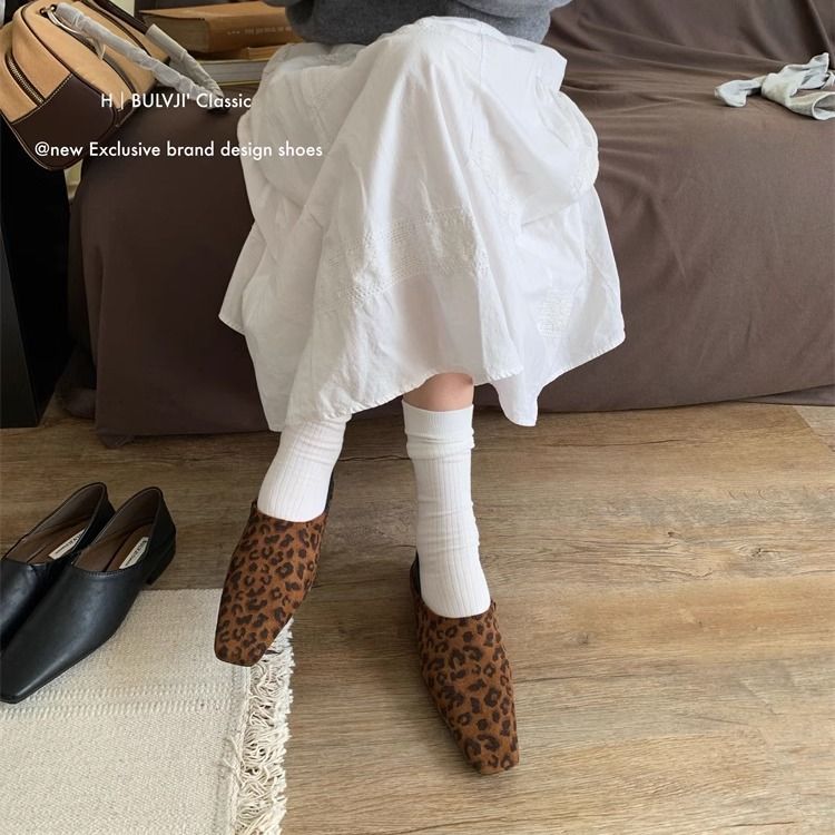 Französisch Stil Niedrigen Absatz Spitzschuh Leopard Print Slip-On Pantoletten Für Frauen 2025 Frühling Herbst Abend Mode Elegante Kleid_voghion.com