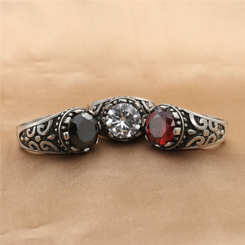 Anello dritto con diamanti intarsiati in titanio da uomo, alla moda, punk, in acciaio inossidabile, a forma di bordo multicolore_voghion.com