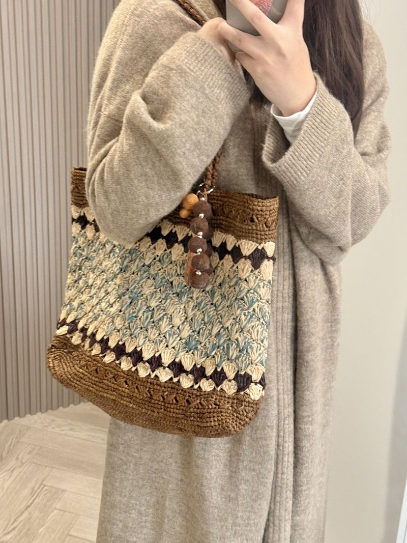 Borsa tote color-block in paglia intrecciata_voghion.com