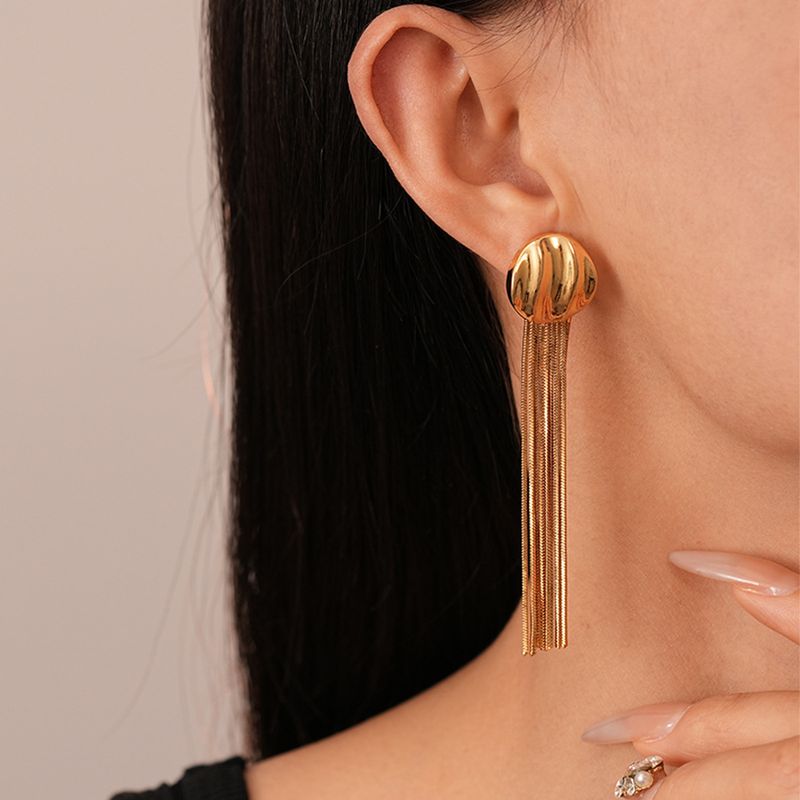 Metallic geometric fringed silver needle earrings elegant niche temperament premium earrings_voghion.com