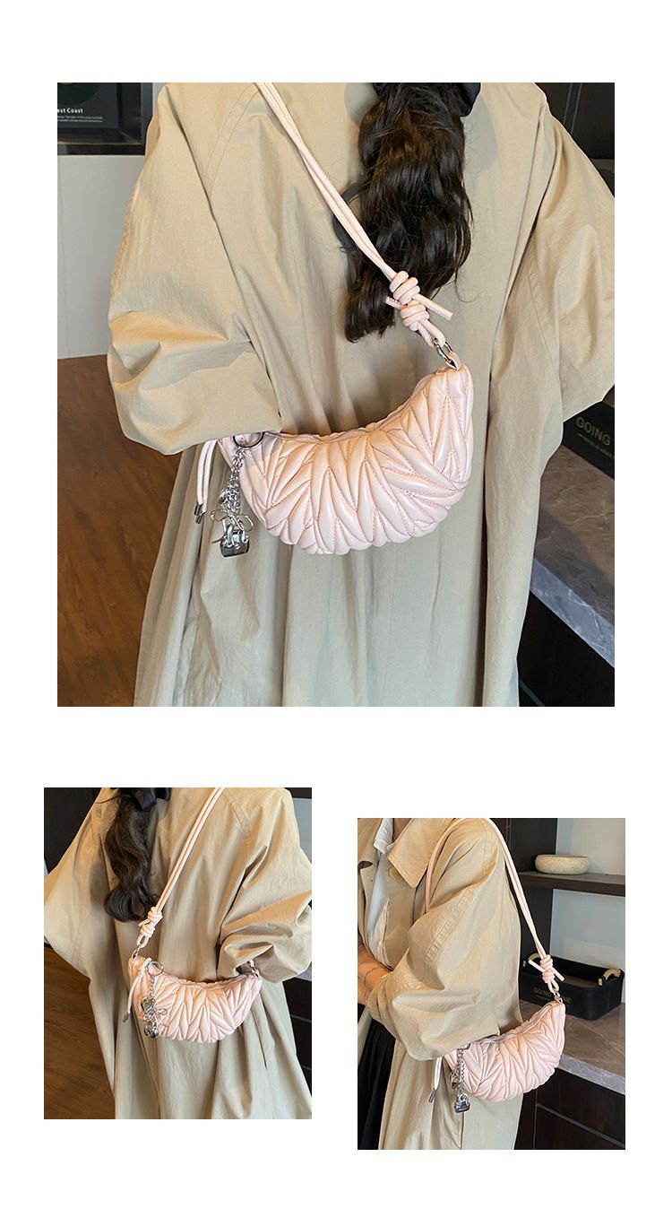 Vintage Diamond Quilted Crossbody Bag For Women, Small PU Shoulder Bag With Detachable Charm, Minimalist Urban Style, Soft Structured Hobo Purse_voghion.com