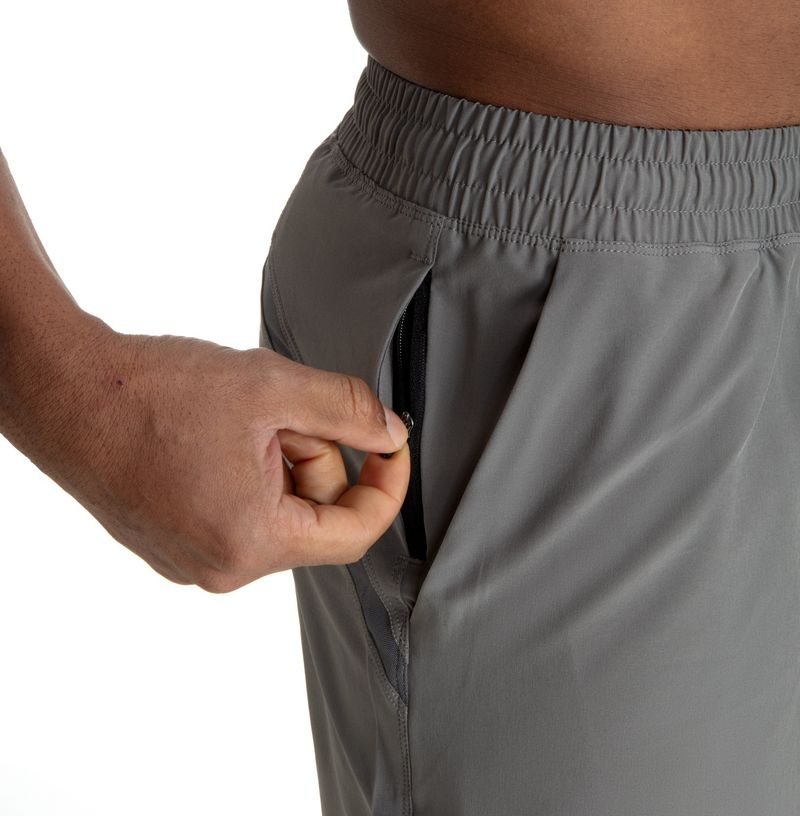 Men's Mesh Panel Running Shorts - Quick-Dry & Breathable For Gym Basketball & Outdoor Workouts (Black/White)_voghion.com