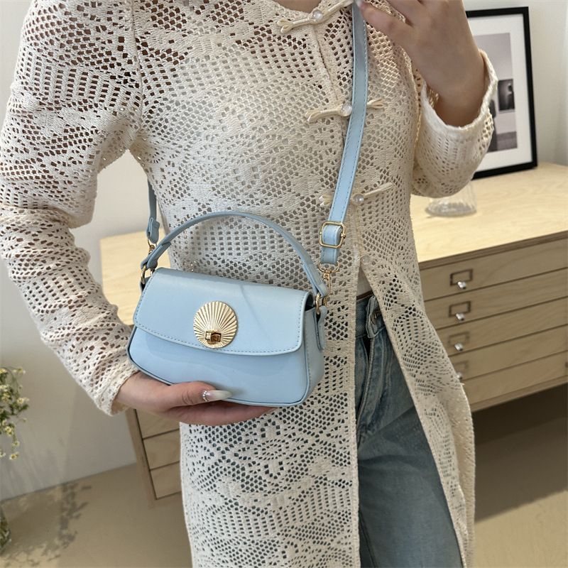 New Fashion Trendy High end Lock Buckle Handheld Small Square for Women's 2024 Summer Versatile and Beautiful One_voghion.com