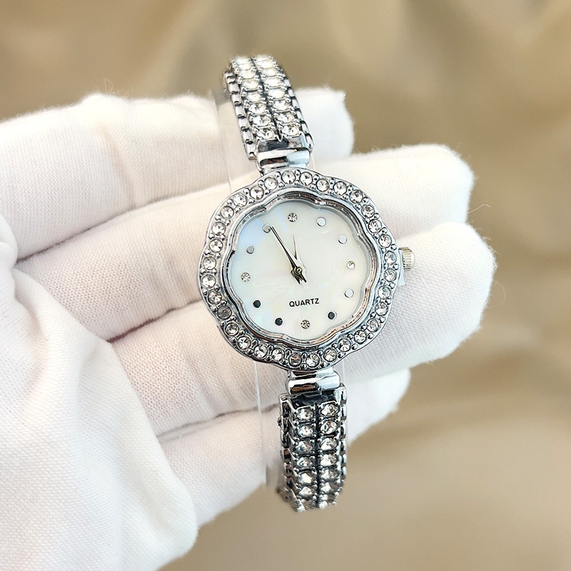 Nei Beimu Face Quartz Gold Set mat Diamanten Full Sky Star Light Luxus Damen Auer fir kleng Leit, Batch_voghion.com