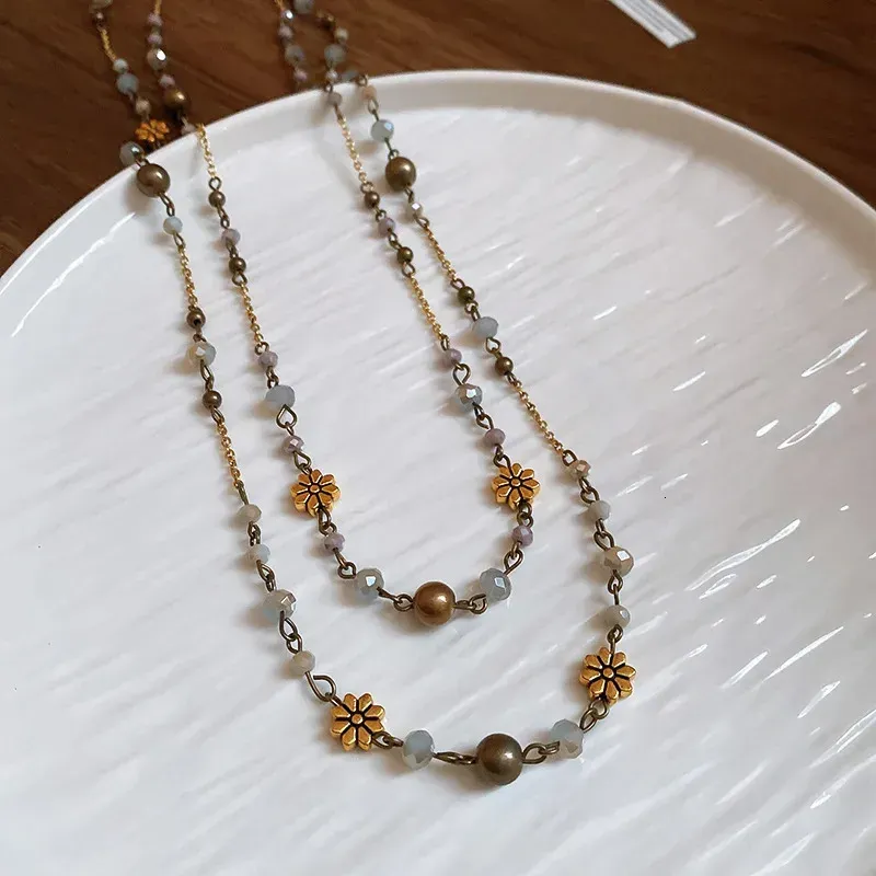 Collana con catena a doppio strato di perline di vetro a forma di fiore, adatta per maglioni retrò da donna, alta moda_voghion.com