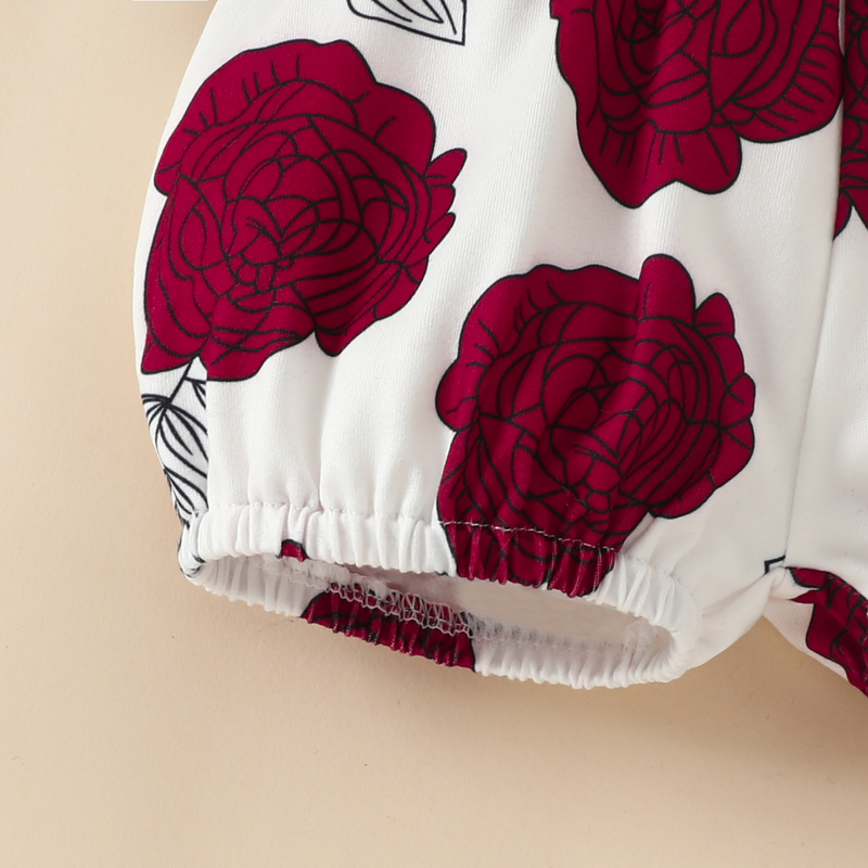 Pantaloncini a triangolo con scollo a cuore a maniche corte Set Pantaloni carini con fiori per bambina con lettera estiva per bambina_voghion.com