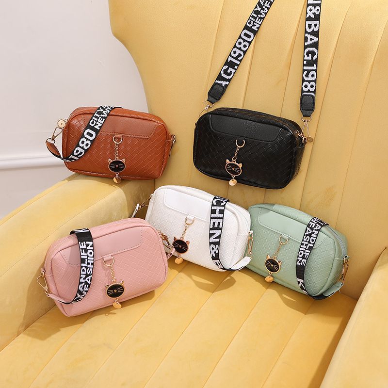 Borsa a tracolla piccola da donna, casual, quadrata, intrecciata, con tracolla singola, alla moda, in metallo, 2023_voghion.com