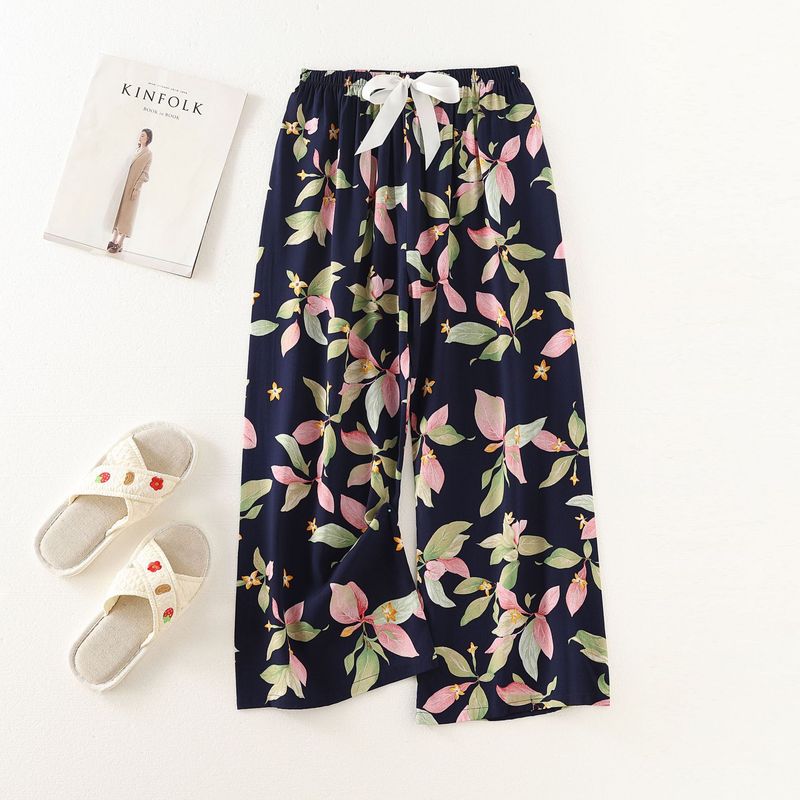 Women's Sleepwears Cotton silk pajama pants beach pants can be worn over a large size home dress nine point pants_voghion.com
