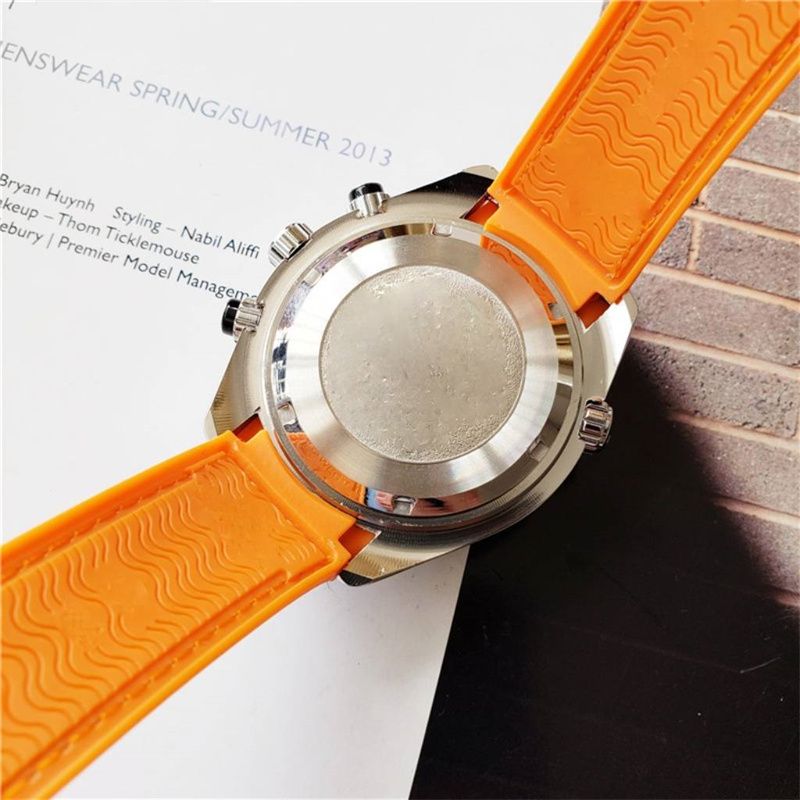 Montre Homme Montre à Quartz Classique et à la Mode pour Homme en Style Business en Acier Inoxydable avec Ceinture en Caoutchouc Montre Homme_voghion.com