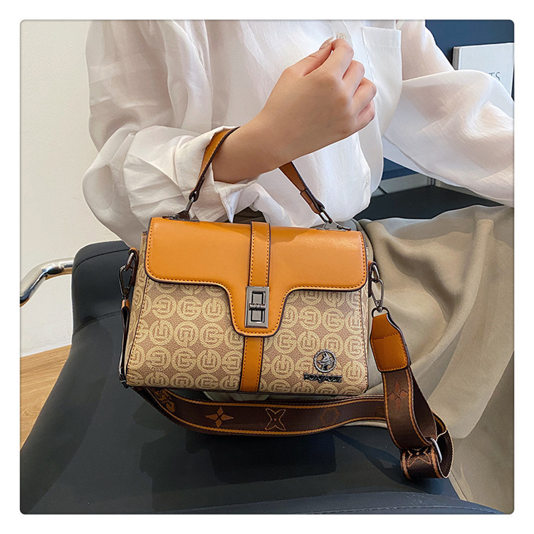 Wholesale Women's Bag Europe And The United States Retro Portable Diagonal bag letter printing shoulder bag all-match temperament small square bag_voghion.com