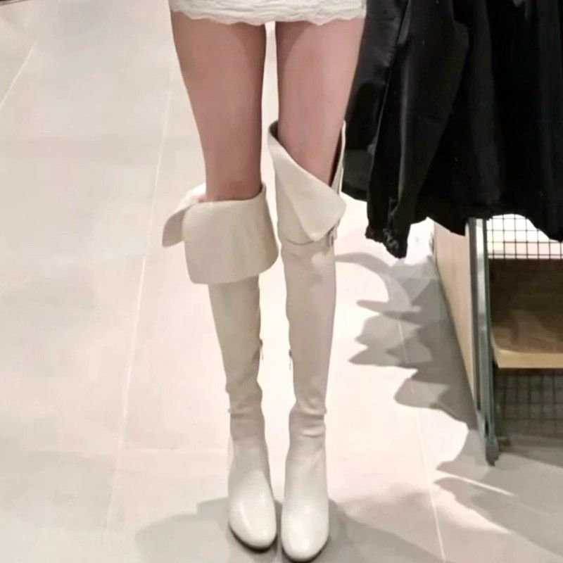 Bottes hautes à bout pointu et talon compensé, style rétro, collection automne 2025._voghion.com