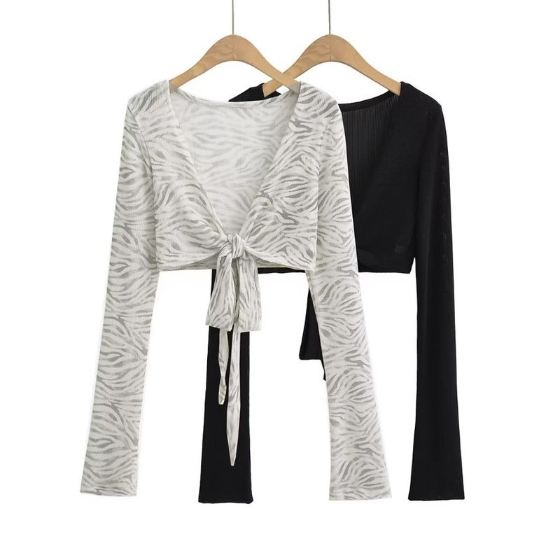 2025 Tie Up Sexy Base Shirt Style Women's Wear Leaky Umbilical Cross T-shirt Trumpet Sleeve Top_voghion.com