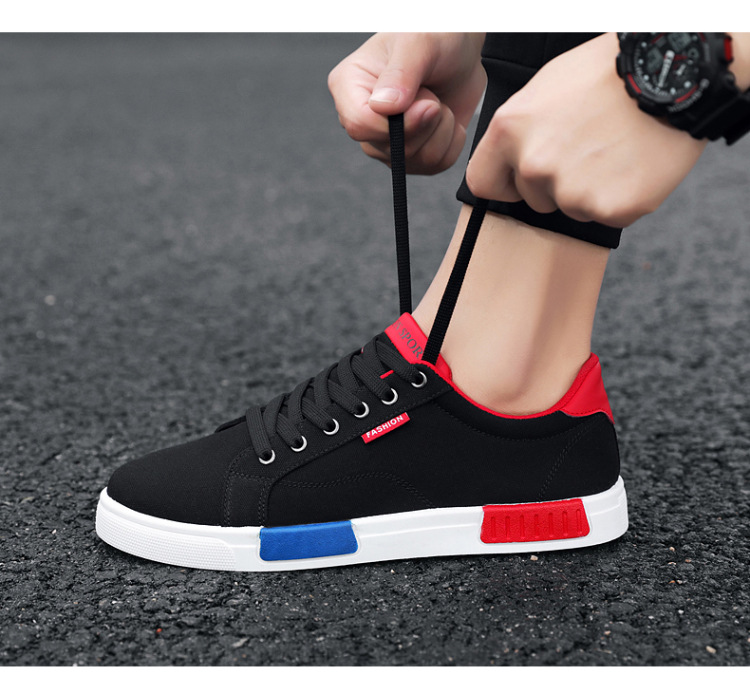 2024 nuove scarpe di tela basse da uomo in stile coreano scarpe da studente alla moda per giovani produttori di scarpe casual da uomo all'ingrosso_voghion.com