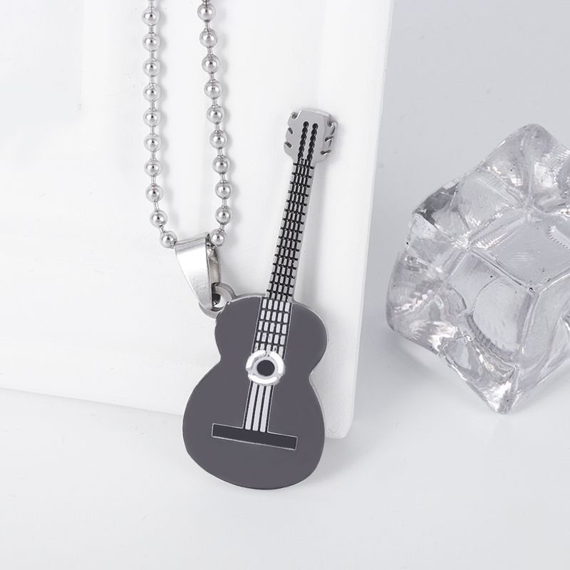 Heiße Verkäufe Edelstahlhalskette mit Gitarrenanhänger, geeignet für Männer und Frauen, Hip-Hop-Musikelemente, Schmuck, Abschluss_voghion.com
