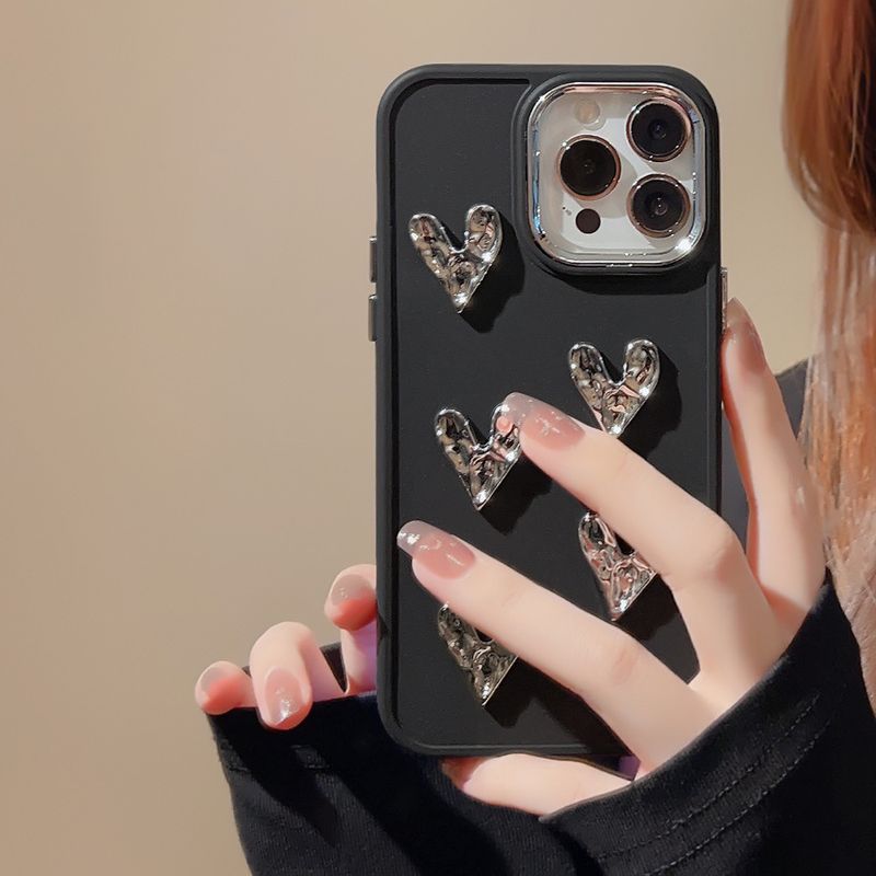 Galvanisiertes silbernes kleines Liebesherz, geeignet für iPhone 14 Apple 13 Promax Handyhülle 12 dreidimensionale 11 Anti-Fall-Softshell für Frauen_voghion.com