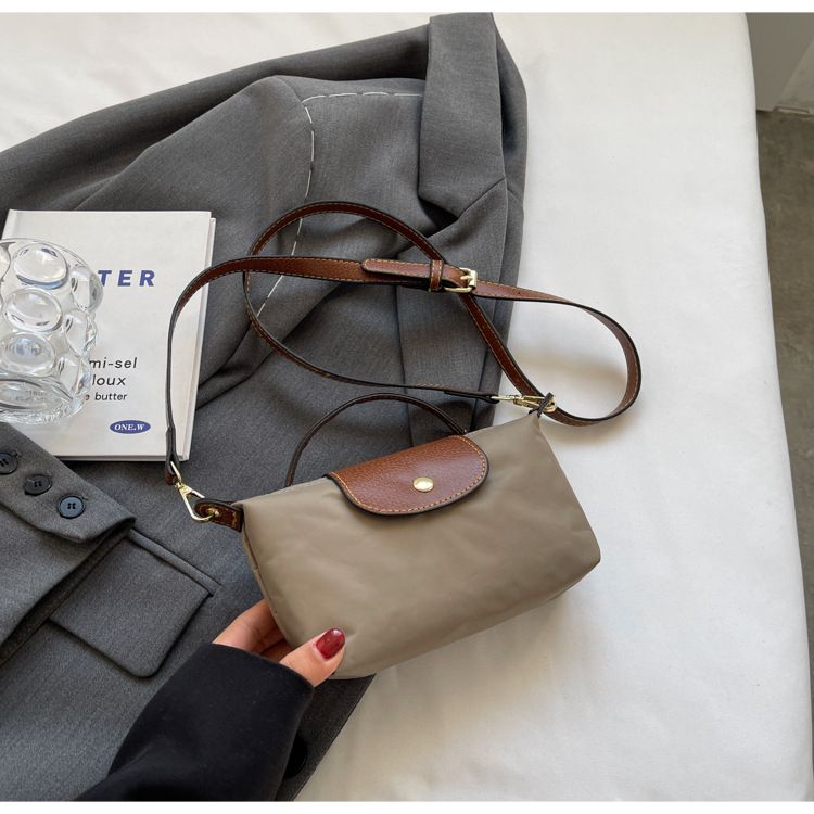 2024 New Nylon Dumpling Bun for Female Niche, Dragon Mini Xiang Splicing Handbag, Premium Single Shoulder Crossbody Bag_voghion.com