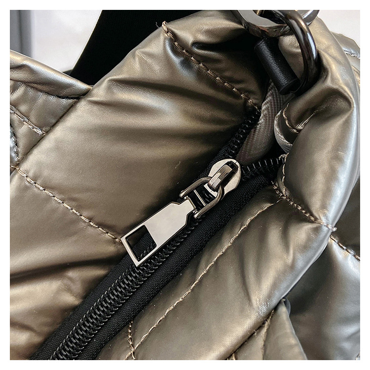 Large Capacity Bag For Women In Autumn And Winter 2023, New Fashionable And Simple Single Shoulder Crossbody Cotton Jacket Bag_voghion.com