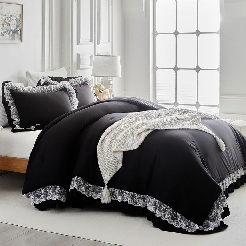 Black Lace Trim Bedding Set - Fluffy Polyester Quilted Comforter With Duvet Cover & Pillowcases - Elegant & Romantic Home Decor_voghion.com