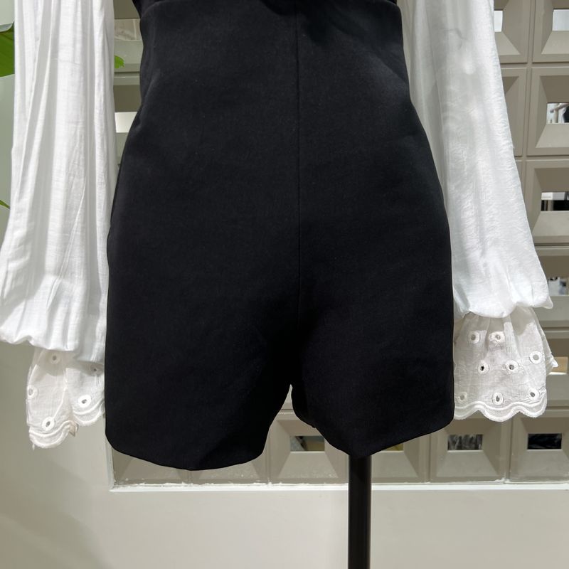Damenbekleidung Beliebtes Slim-Set aus bestickter Spitzenbluse mit Trägerhose im Frühherbststil, bestickte Spitzenbluse + Hosenträger-Shorts_voghion.com