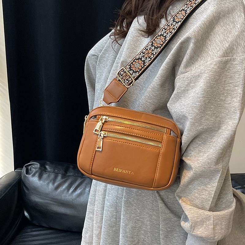 Borsa a tracolla piccola quadrata versatile alla moda con tracolla singola da donna, modello 2025_voghion.com