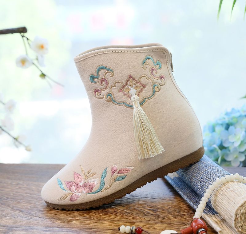 Stivali bassi, nappe ricamate, scarpe di stoffa abbinate a scarpe invernali imbottite e morbide in cotone Hanfu da donna, tacchi alti_voghion.com