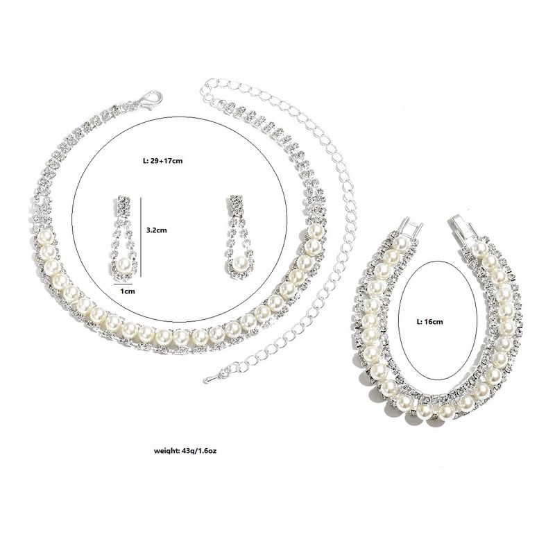 Collana, orecchini, bracciale, perle, eleganti gioielli da sposa, accessori per abiti_voghion.com