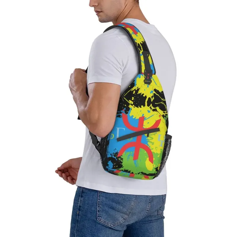 Amazigh Flag Splash Art Design Borsa a tracolla a tracolla Berber Tifinagh Borsa a tracolla orgogliosa Bapa per uomo in viaggio18_voghion.com