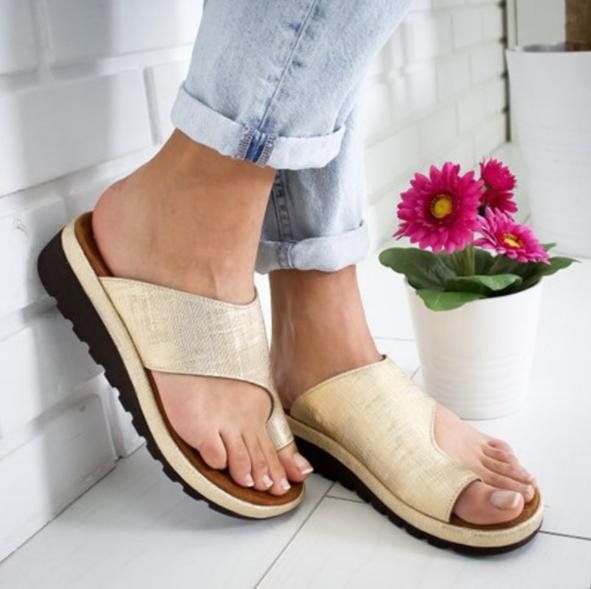 Große Sandalen für Damen mit Keilabsatz und dicker Zehenpartie auf Lager_voghion.com