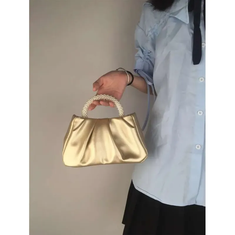 Designer 2025 Mode Perle Griff Frauen Abendessen Kupplung Geldbörse Handtaschen Design Damen Platz Umhängetaschen Weibliche Kleine_voghion.com