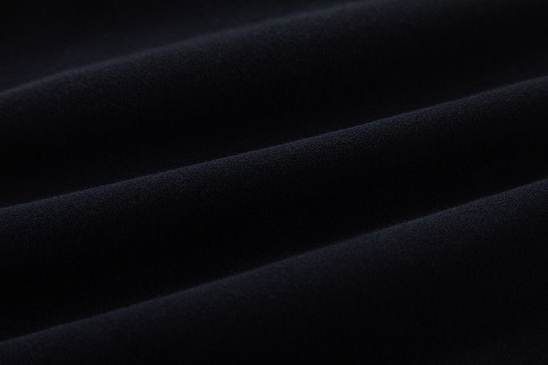 Lasten vaatteet Syksyinen musta huppari Kirjepaita_voghion.com