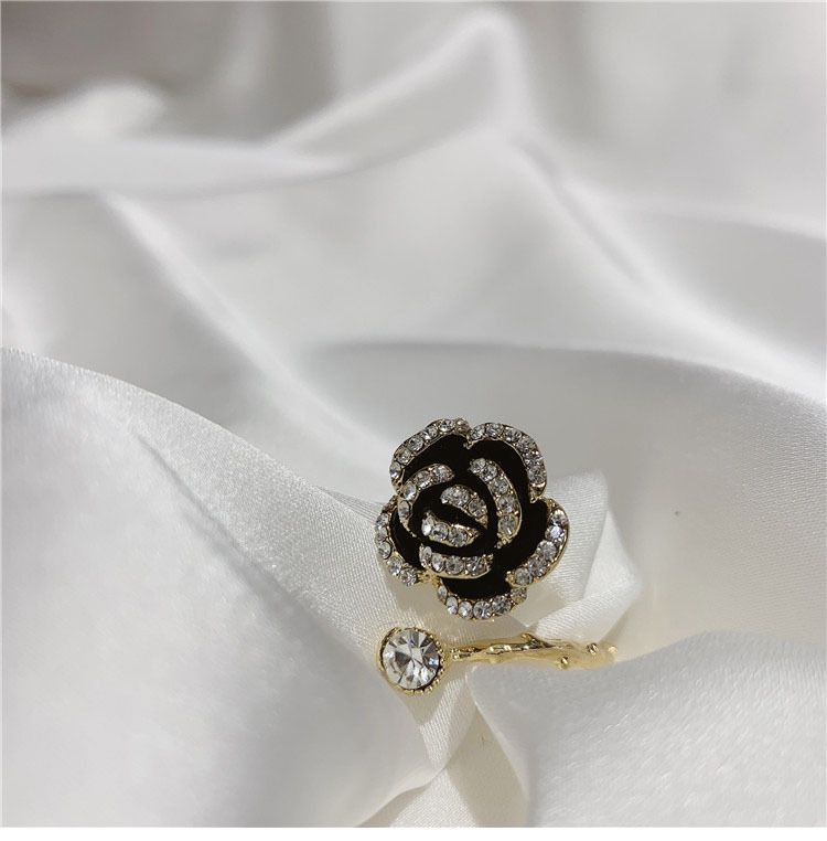 Dametilbehør Temperament Smykkesett Diamant dobbelt halskjedesett_voghion.com
