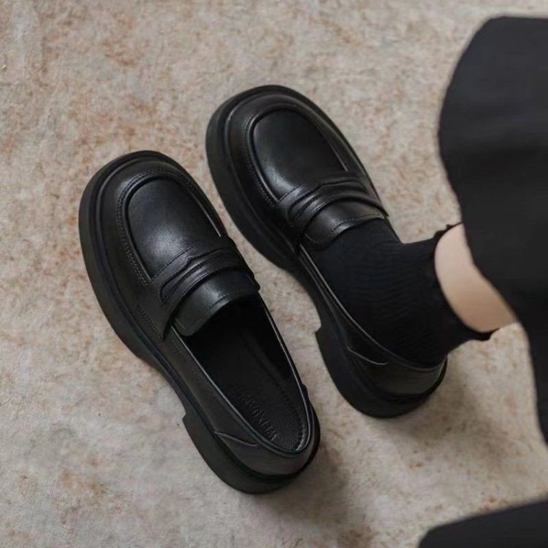 Schwarze Loafer mit dicker Sohle für Damen im britischen Stil, bequeme Slip-On-Lederschuhe, vielseitig für Vorstellungsgespräche, Arbeit und_voghion.com