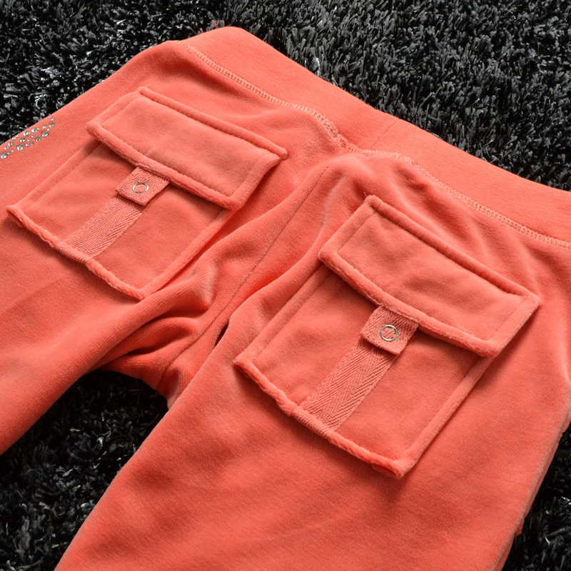Set da donna in due pezzi sportivo casual con corona di velluto dorato autunno e inverno con lettere di diamanti caldi_voghion.com