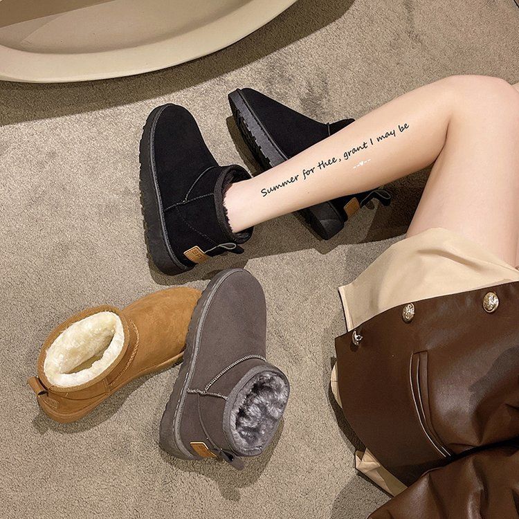 Promi-Stil 2023 Herbst und Winter Damen Schneestiefel klassische kurze Stiefel bequeme Fleece gefüttert dicke warme Baumwollstiefel_voghion.com