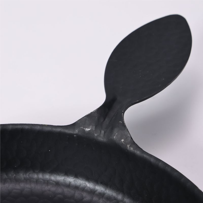 New Frying Japanese Style Non-Coated Home And Commercial Use Baking Specialty Carbon Steel Dry Pan Roasting_voghion.com