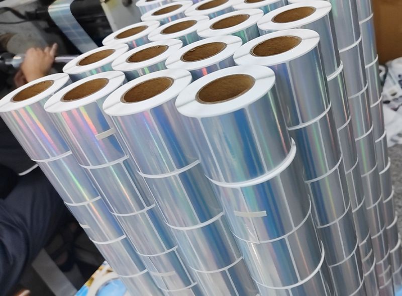 Holographic Round Seal Stickers - Thermal, Waterproof, Matte Silver Self-Adhesive Labels For Gifts & Packaging_voghion.com