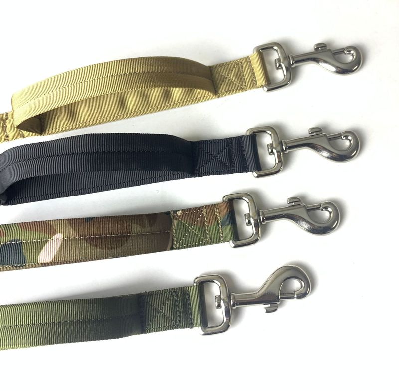 Entraînement en extérieur pour chiens de taille moyenne et grande, laisse de style militaire avec corde en nylon antidéflagrante_voghion.com