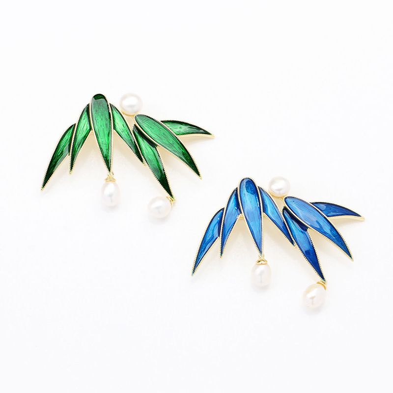 Simple Oil Drop Blue And Green Bamboo Leaf Brooch Temperament Anti-light Imitation Pearl Pin Men's And Women's Models_voghion.com