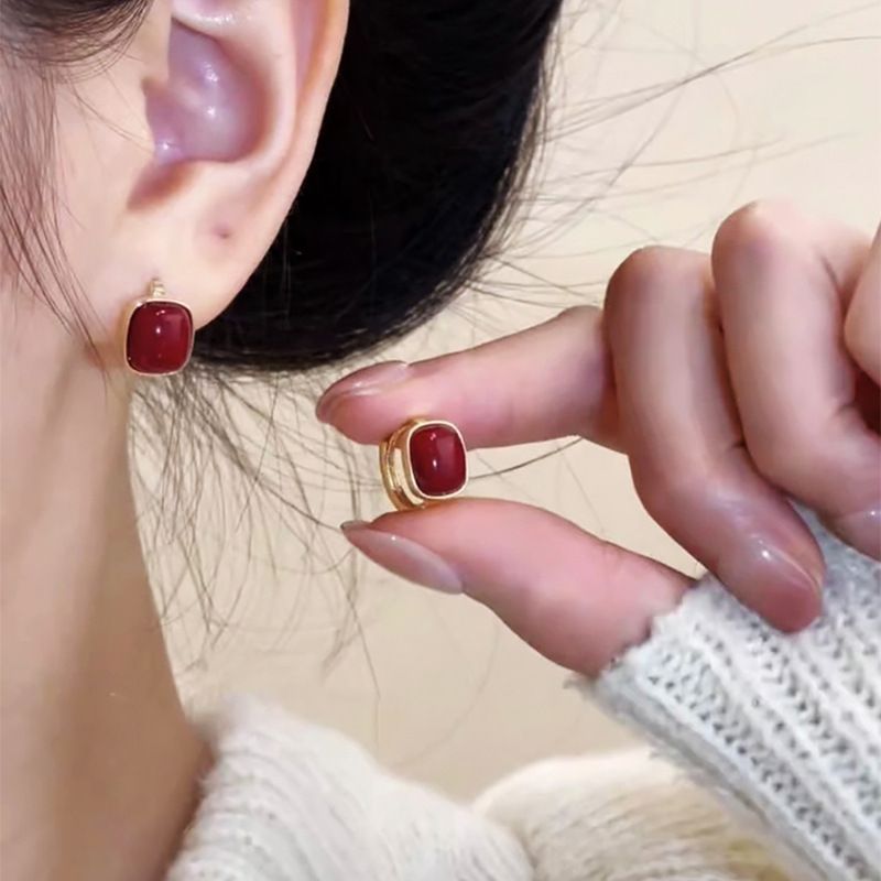 Orecchini a clip con perline quadrate di alta qualità per donna 2023, eleganti e versatili_voghion.com