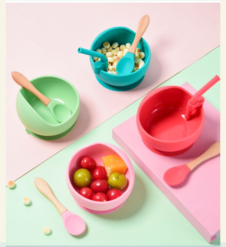Conjunto de tigelas de alimentação para bebês de silicone de grau alimentício, cor sólida, à prova d'água, tigela de alimentação para crianças com colher, conjunto de talheres para crianças_voghion.com